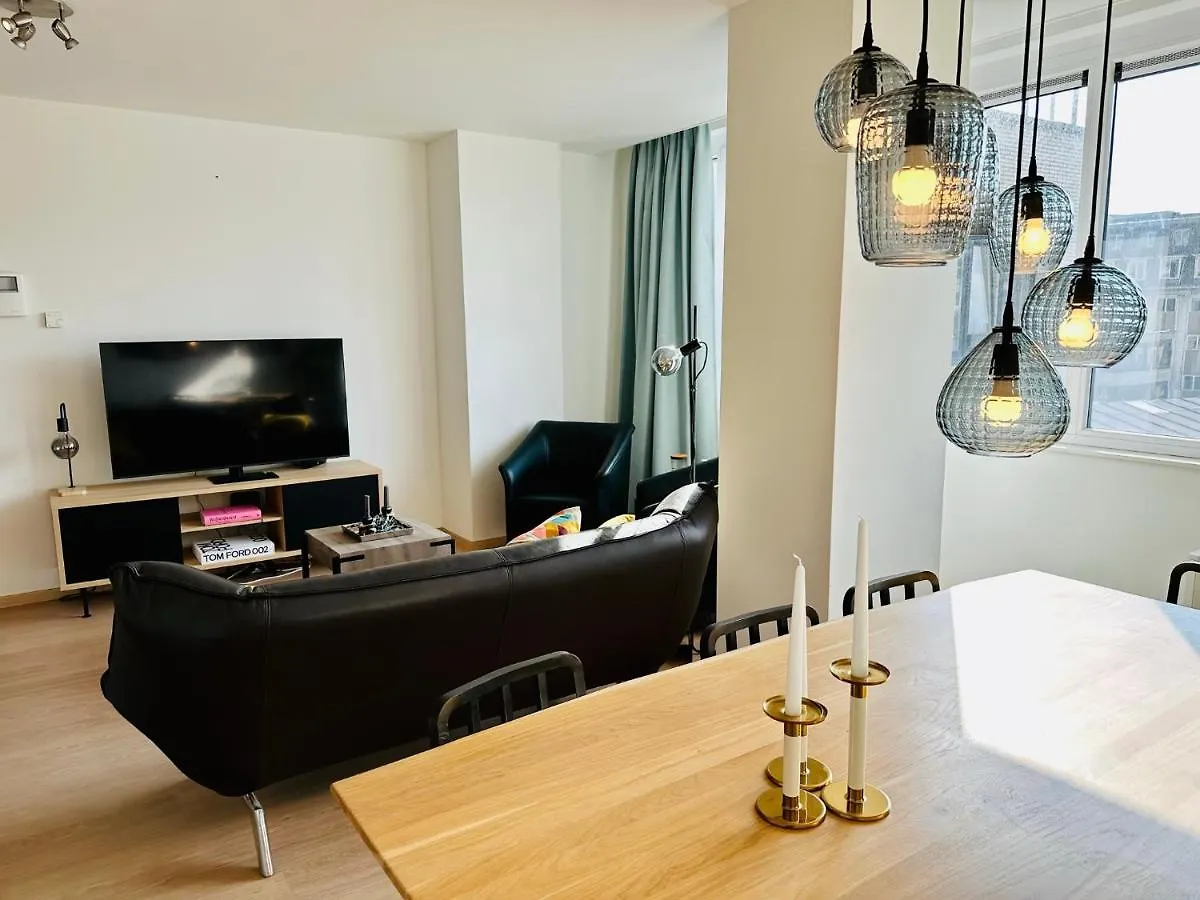 Urbanstay Suites - Grand Place 2 Bd Apartment Brussels