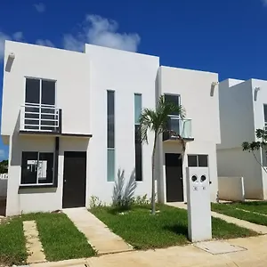 casa-cancun-bonita.quintano-roohotels.com/