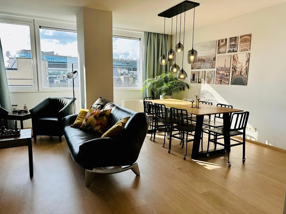 Urbanstay Suites - Grand Place 2 Bd Apartment 브뤼셀
